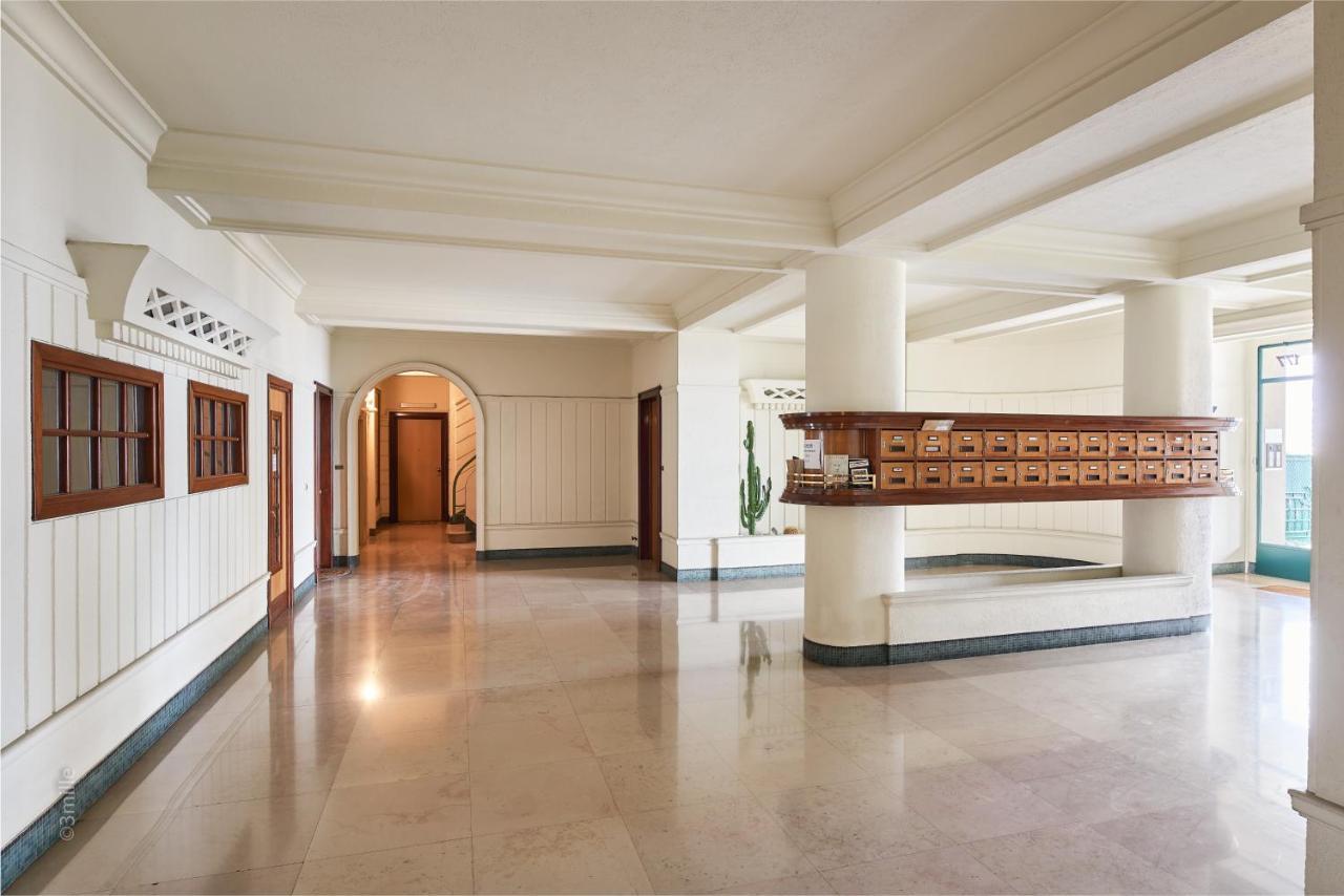 Sunlight Properties - "Maryland " - Sea Front Nizza Exterior foto
